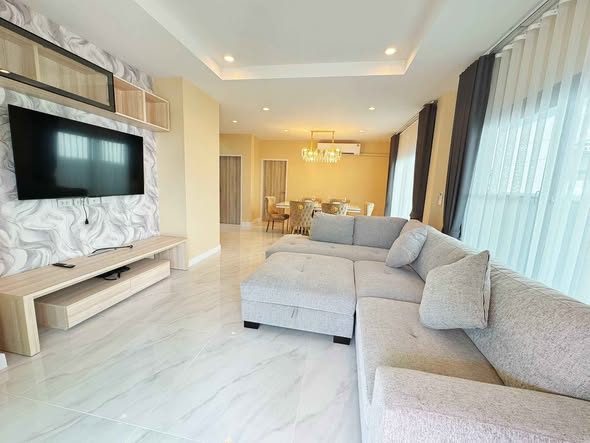 living room and bedroom of Supalai Orchid Park Housing Juristic