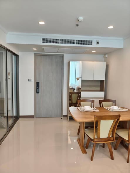 room interior of Supalai Oriental Sukhumvit 39