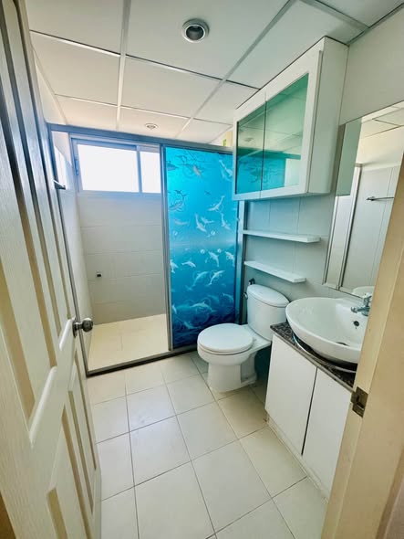 bathroom of Supalai Park Asok-Ratchada