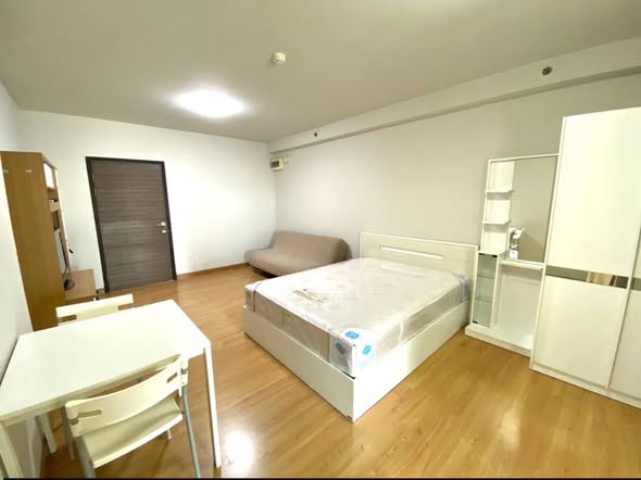 bedroom of Supalai Park Asok-Ratchada
