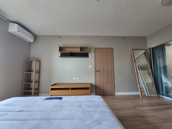 bedroom of Supalai Park Ekkamai – Thonglor