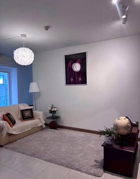 living room of Supalai Park Ekkamai – Thonglor