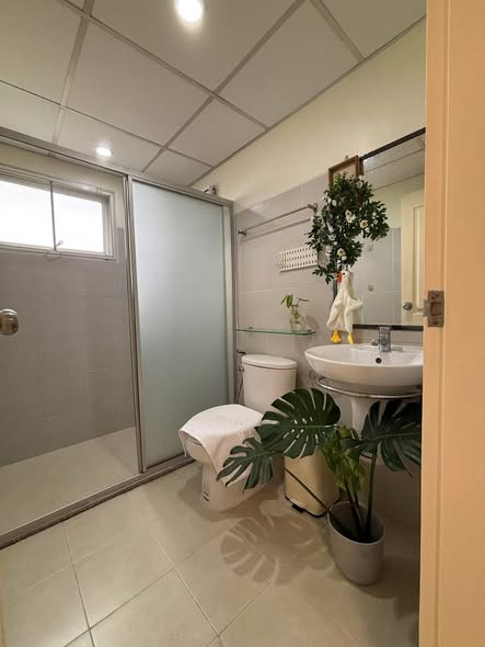 bathroom of Supalai Park Ratchayothin
