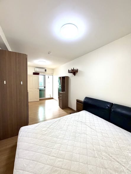 bedroom of Supalai Park Ratchayothin