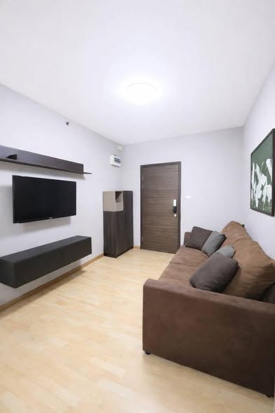living room of Supalai Park Ratchayothin