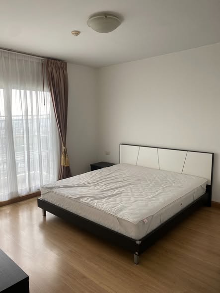 bedroom of Supalai Park Srinagarindra