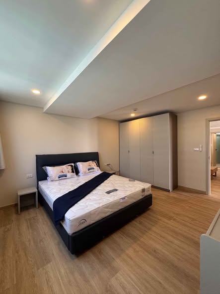 bedroom of Supalai Place Condominium Sukhumvit 39