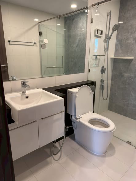 bathroom of Supalai Prime Rama 9