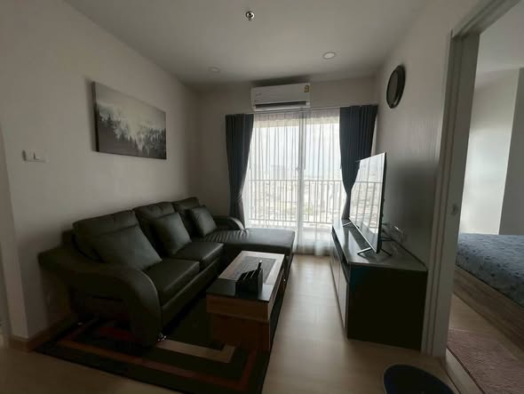 living room and bedroom of Supalai Veranda Ramkhamhaeng