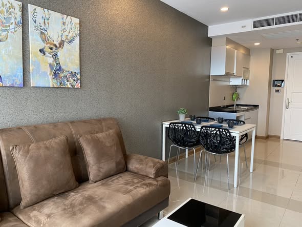 living room of Supalai Wellington