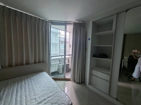 bedroom of Swift Condo
