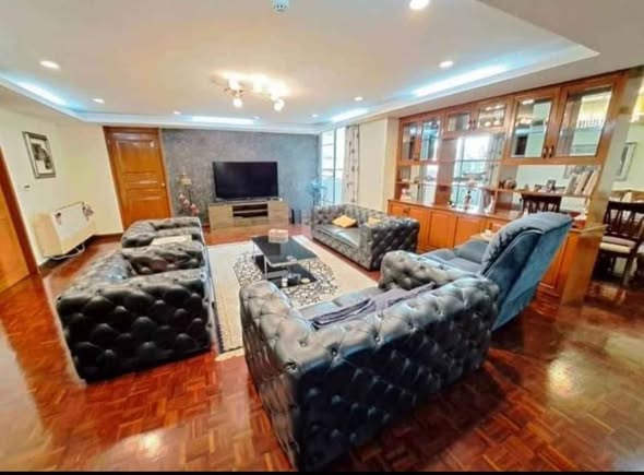 living room of Tai Ping Towers
