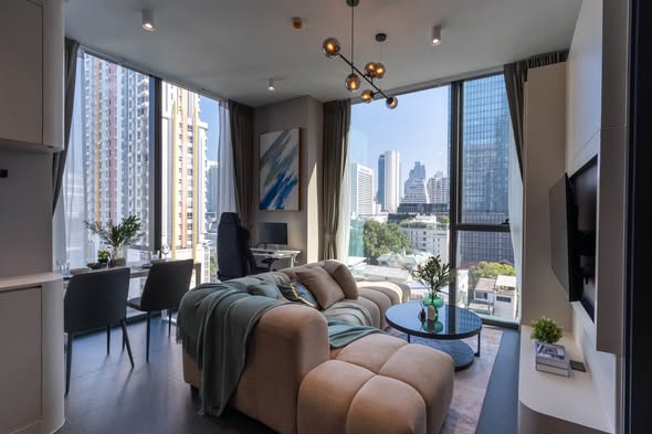 bedroom and living room of Tait Sathorn 12
