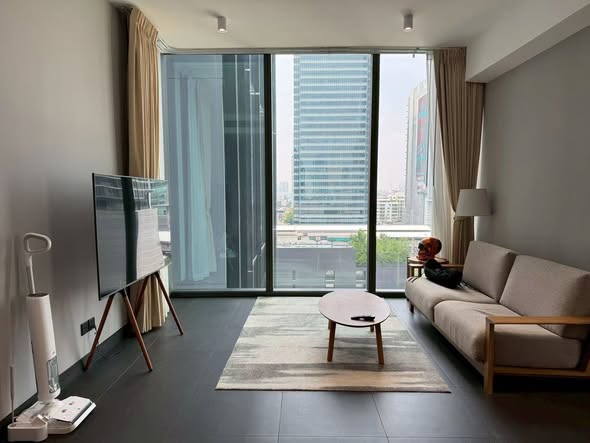 living room of Tait Sathorn 12