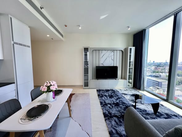 living room of Tait Sathorn 12