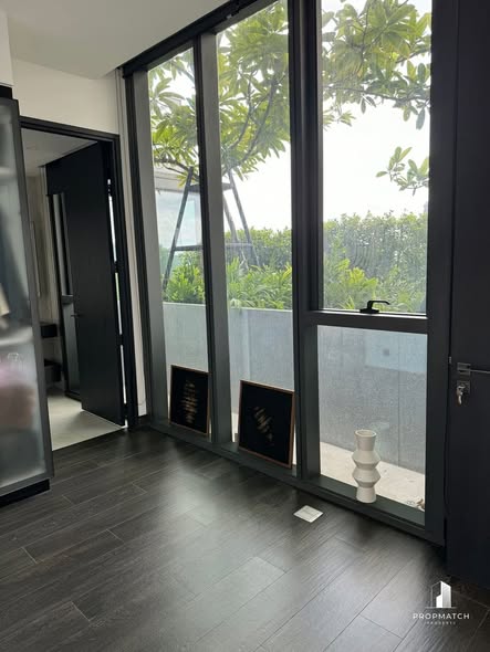 room interior of Tait Sathorn 12