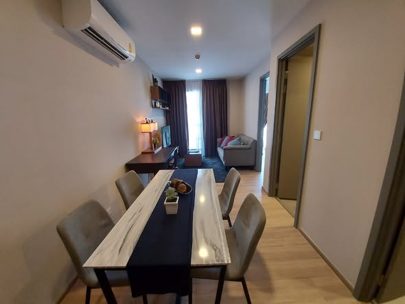 bedroom and room interior of TAKA HAUS ทากะ เฮาส์