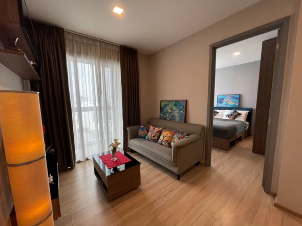 living room and bedroom of TAKA HAUS ทากะ เฮาส์