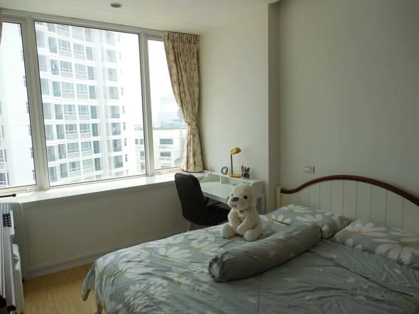 bedroom of TC-Green Condominium