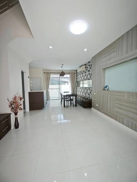 Terrace View