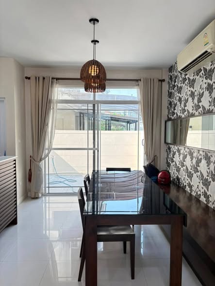 room interior of Terrace View
