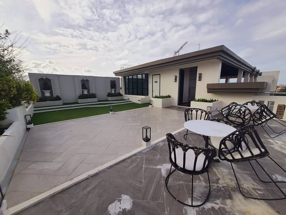 Thames Residence Condominium