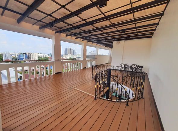 Thames Residence Condominium