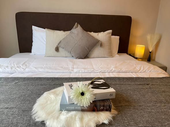 bedroom of THE ACE EKAMAI