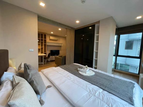 bedroom of THE ACE EKAMAI