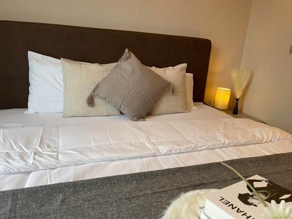 bedroom of THE ACE EKAMAI