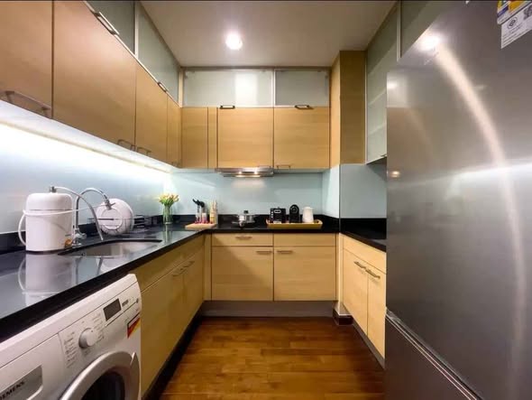 kitchen of The Address Chidlom