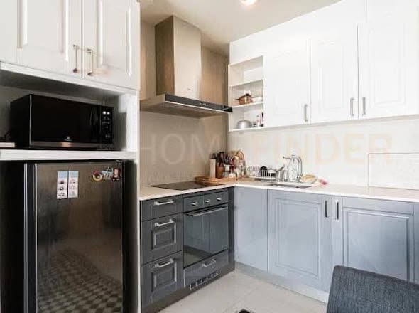 kitchen of The Address Chidlom