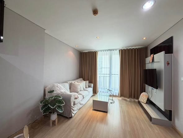 living room and bedroom of The Address Pathum Wan ดิ แอดเดรส ปทุมวัน