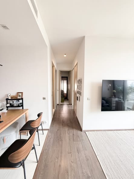 living room and room interior of The Address Siam-Ratchathewi