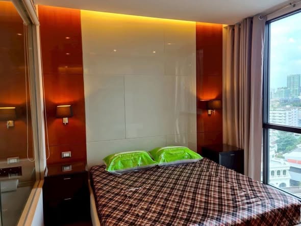 bedroom of The Address Sukhumvit 28