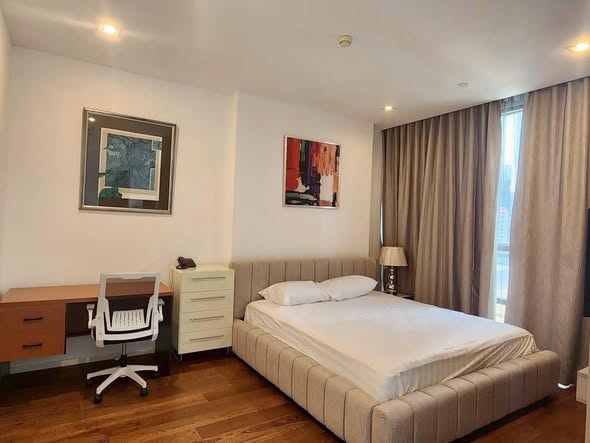 bedroom of The Bangkok Sathorn