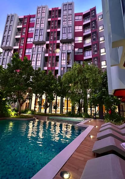 pool of The Base Bukit Phuket เดอะ เบส บูกิต ภูเก็ต