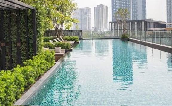 pool of The Base Park East