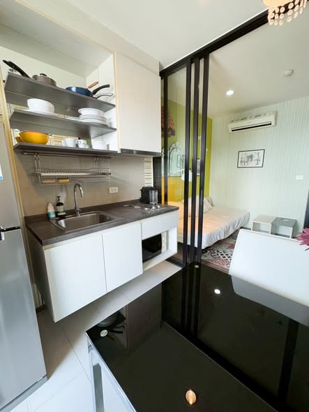 bathroom and kitchen of THE BASE Park West – Sukhumvit 77