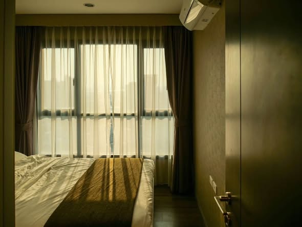 bedroom of THE BASE Park West – Sukhumvit 77