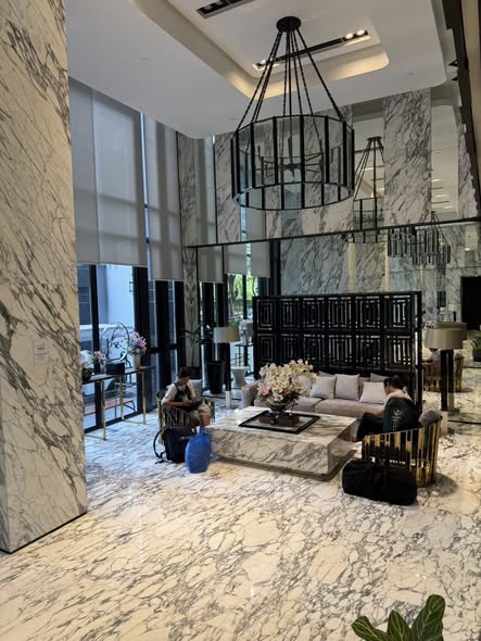 living room of THE BASE Park West – Sukhumvit 77