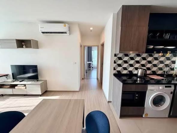 THE BASE Phetchaburi-Thonglor เดอะ เบส เพชรบุรี – ทองหล่อ