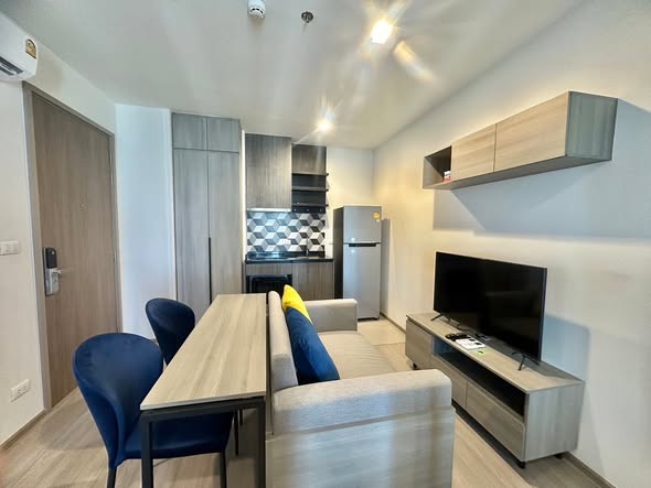 living room of THE BASE Phetchaburi-Thonglor เดอะ เบส เพชรบุรี – ทองหล่อ