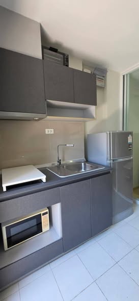 bathroom of THE BASE Rama 9-Ramkhamhaeng