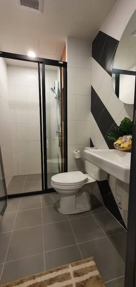 bathroom of THE BASE Saphanmai