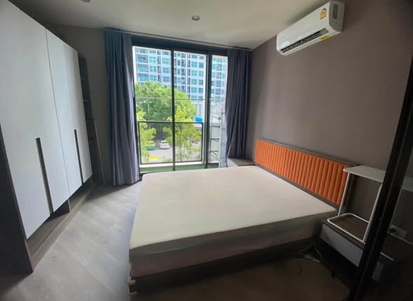 bedroom of THE BASE Saphanmai