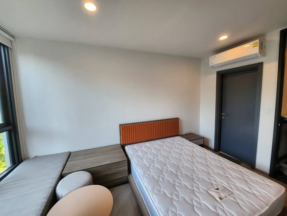 bedroom of THE BASE Saphanmai