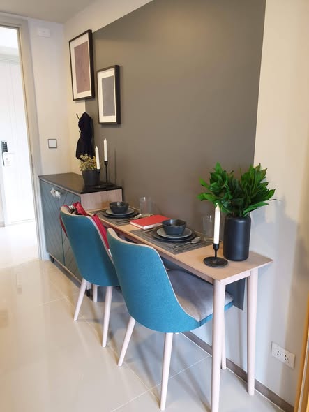 room interior of THE BASE Sukhumvit 50