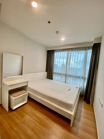 bedroom of THE BASE Sukhumvit 77