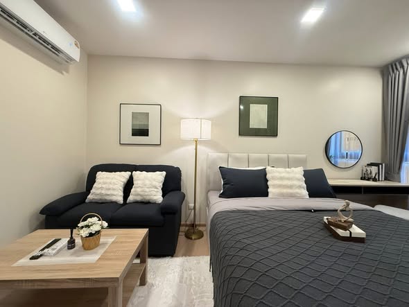 bedroom of The Base Urban Rama9